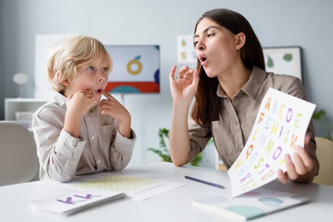 Speech Therapy Sector 38,47 Near Me In Gurgaon - GURUKUL Child Care